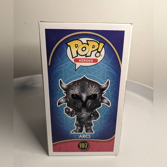 Funko Pop! Ares Wonder Woman 197 - Picture 3 of 7